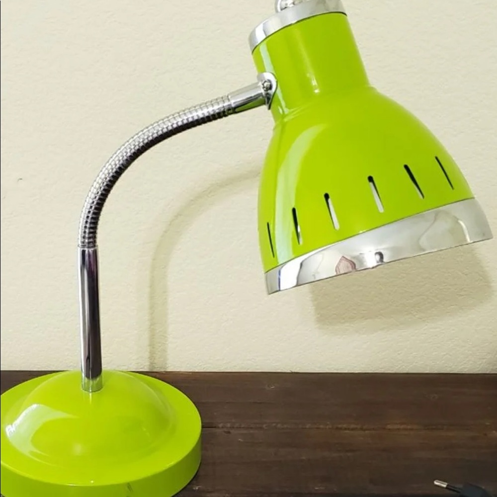 Pixar Lime Green European Outlet Animated Pixar Style Mid Century Desk Lamp
